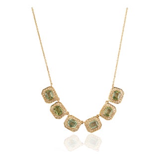 Contemporary 2.98ct Emerald Cut Green Sapphire Diamond 14k Gold Link Chain Necklace For Sale