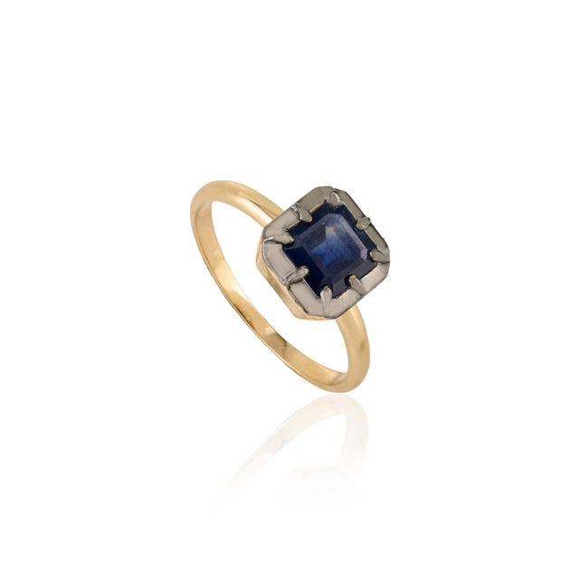 Pop Art 18k Gold Blue Sapphire Square Ring With Pinion Bezel Black Rhodium Size 5 For Sale - Image 3 of 16