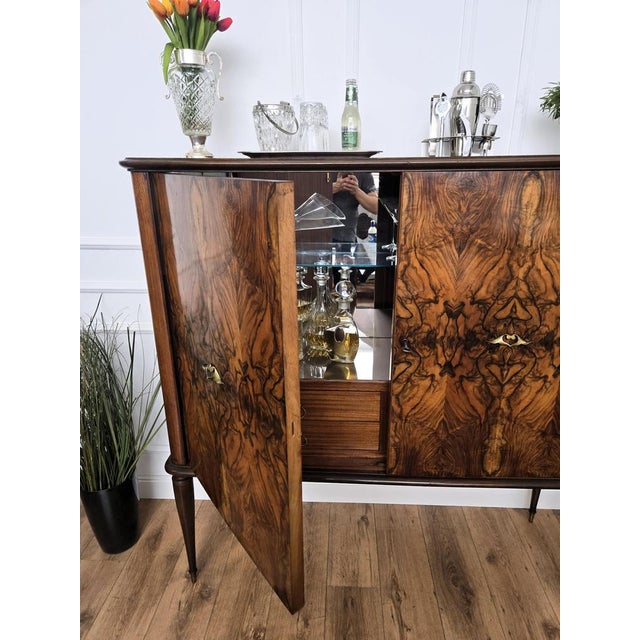 Mid-Century Italian Art Deco Walnut Burl and Mirror Mosaic Dry Bar Cabinet by Paolo Buffa, 1940s For Sale - Image 6 of 14