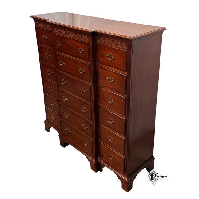 Lexington Furniture Vintage Lexington Palmer Home Collection Chippendale Style Mahogany Gentlemen’s Chest of Drawers For Sale - Image 4 of 12