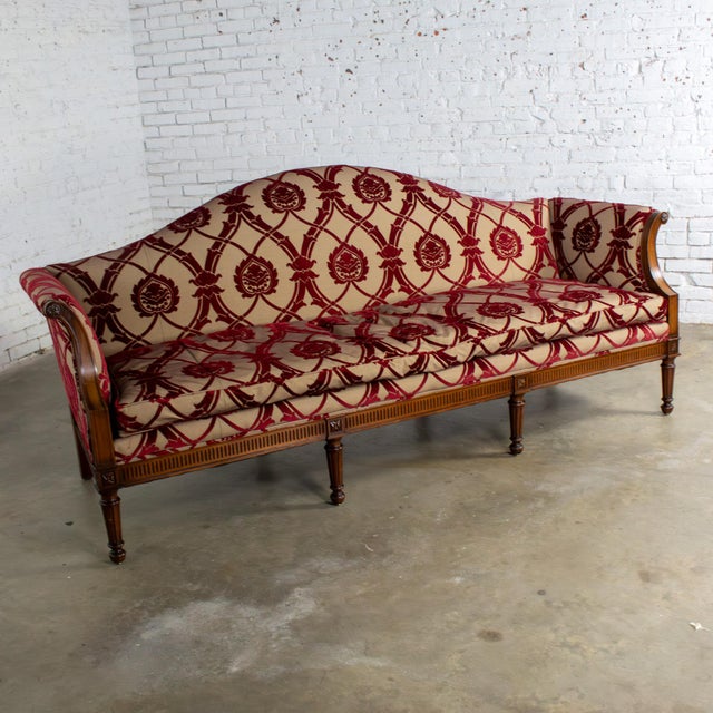 Brunschwig & Fils Late 19th to Early 20th Century Louis XVI Camel Back Sofa Directoire Style in Gaston Y Daniela Fabric For Sale - Image 4 of 18