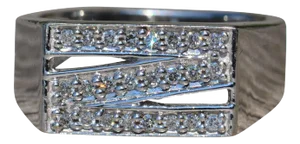 The Pembroke Park: Gentleman's White Gold and Diamond Ring