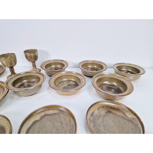 Green Vintage Arts & Craft Pottery Tableware Set by Gert De Rijk, 1976, Set of 22 For Sale - Image 8 of 18