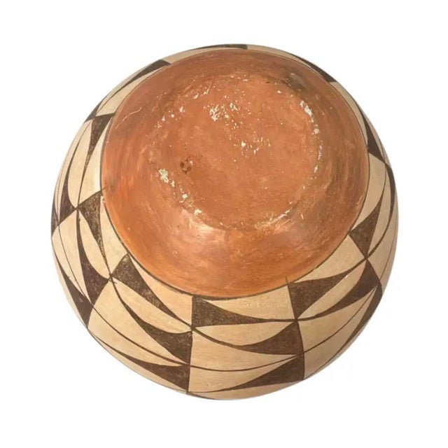 Ceramic Southwestern Olla Pueblo Pottery Vessel For Sale - Image 7 of 8