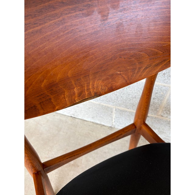 Bassett Furniture Mid Century Modern Walnut 4 Drawer Desk & Chair For Sale - Image 17 of 18