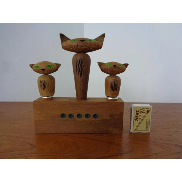 Oak Cat Corkscrew Bottle Opener and Cork, 1960s For Sale - Image 4 of 16