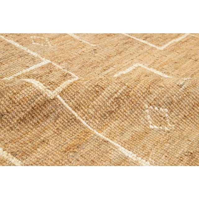 2020s Modern Soumak Natural Jute & Cotton Rug Handmade in Tan For Sale - Image 5 of 9