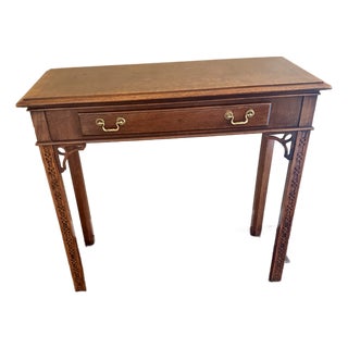 Vintage Hickory Chair Co. Chippendale Burl Mahogany Console Table - James River Collection For Sale