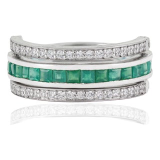 Modern 3.82 Ct Blue Topaz & Green Onyx Spinner Eternity Band Ring in 925 Sterling Silver Size 6 For Sale