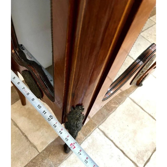 Early 1900s Antique French Curio China Cabinet Vitrine, Lighted, Locking Door Two Shelves For Sale - Image 9 of 10