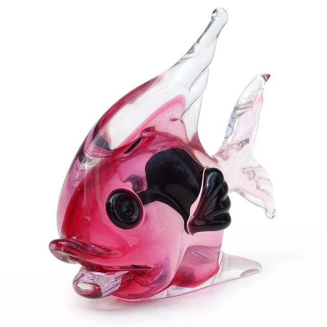 Figurative Murano Seguso Sommerso Pink Black Accents Vintage Italian Art Glass Fish Figurine Paperweight With Label For Sale - Image 3 of 7
