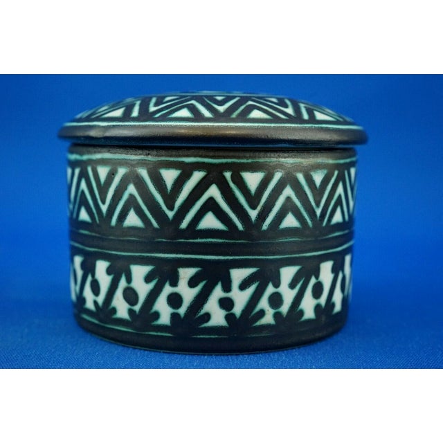 Futurist Lead Glazed Majolica Ceramic Box by Fama Ascoli Piceno, Italy, 1930s For Sale - Image 9 of 18