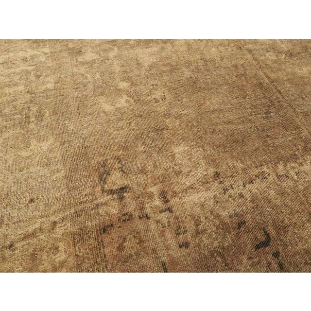 Brown Antique Worn Mahal Rug rug no.10790 For Sale In New York - Image 6 of 6