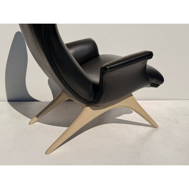 Vladimir Kagan Ondine Lounge Chair For Sale In Los Angeles - Image 6 of 12