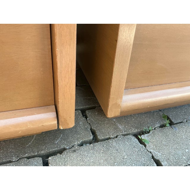 Pair of 1950s Vintage Space Age Nightstands by Mendel Furniture. For Sale - Image 10 of 12