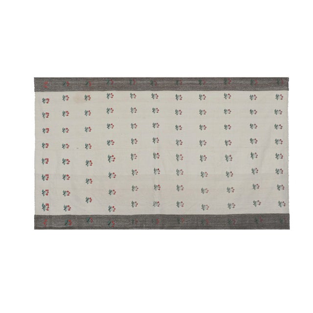 Aubusson Fruit Pattern Turkish Kilim Rug 5'7" x 9'8" 66" x 116" / 170 x 295 Cm Hand woven with high quality pure wool...