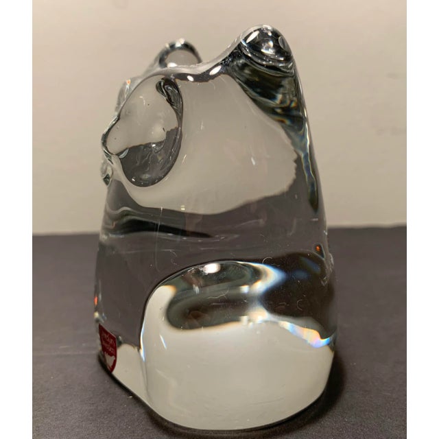 Mid Century Modern style Orrefors of Sweden Figural Owl crystal paperweight. Beautiful piece, excellent condition.
