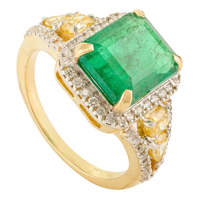 Vintage Emerald Wedding Ring With Yellow Diamonds Size 6 For Sale