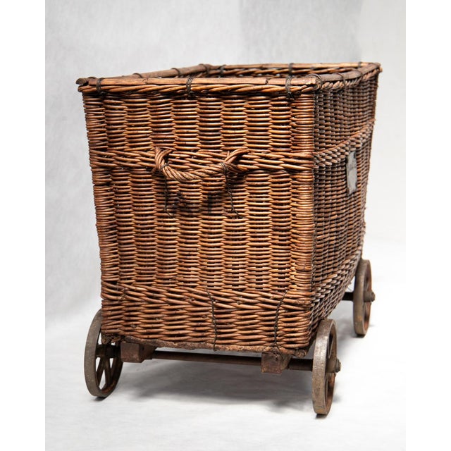 1920s 20th Century French SCNF Basket on Cast Iron Wheels, 1920s For Sale - Image 5 of 13