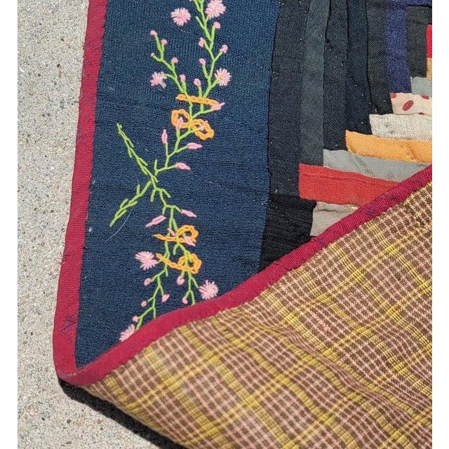 19thc Wool Log Cabin Quilt With Embroidered Borders, Lancaster County Pa For Sale - Image 11 of 12
