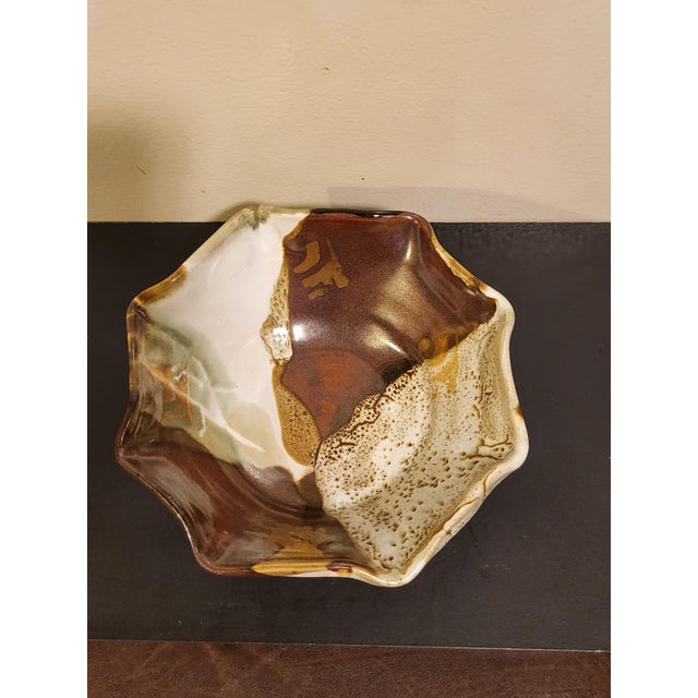 Abstract Studio Pottery Centerpiece Bowl Drip Glaze Speckle For Sale - Image 3 of 9