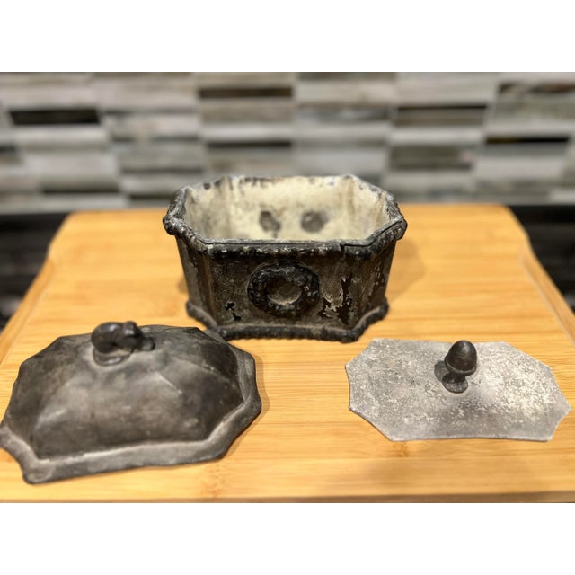 Traditional 18th Century, English Georgian Lead Tobacco Keeper - Horse Finial For Sale - Image 3 of 8