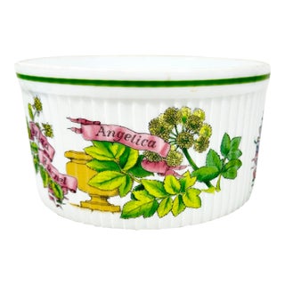Vintage 1978 Royal Worcester Country Kitchen Serving Bowl For Sale