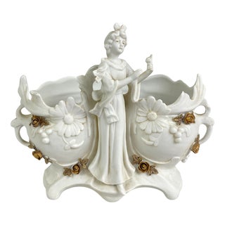 Art Nouveau French Porcelain Biscuit Trinket Tray, 1890s For Sale