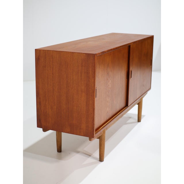 Brown Teak 160 Sideboard by Børge Mogensen for Søborg Møbelfabrik, Denmark, 1950s For Sale - Image 8 of 15