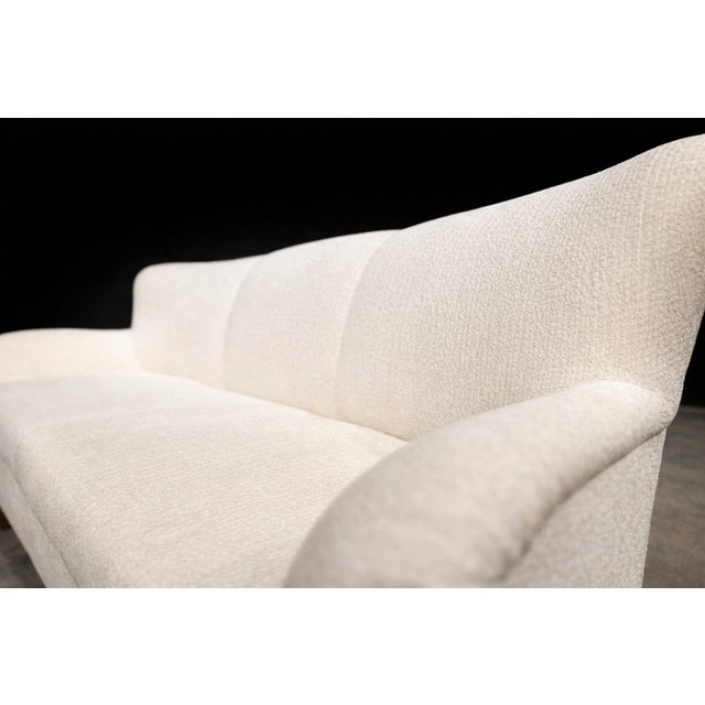 Sofa in White Boucle, Forma Brazil, 1960s For Sale - Image 10 of 10