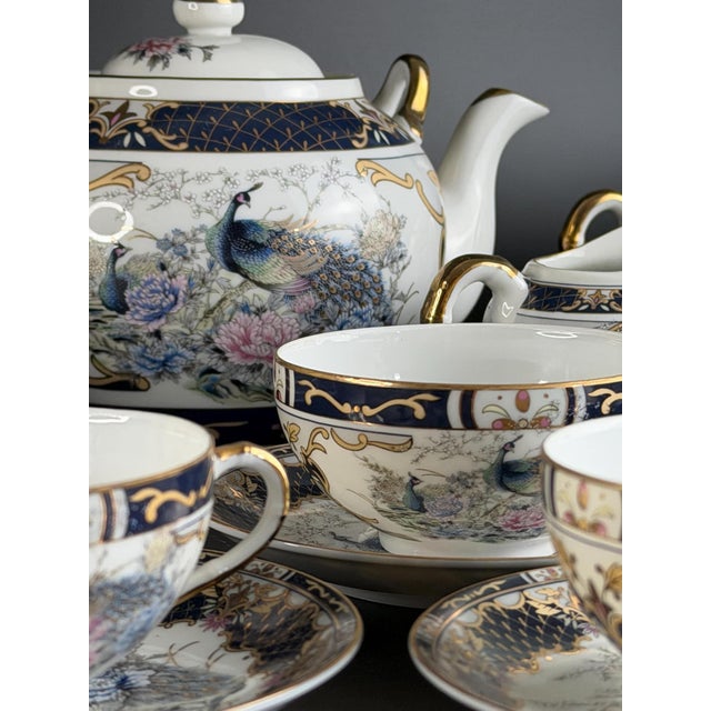 Ceramic Japanese Lithophane Geisha Tea Set for Six from Maruko, 1960s, Set of 21 For Sale - Image 7 of 17