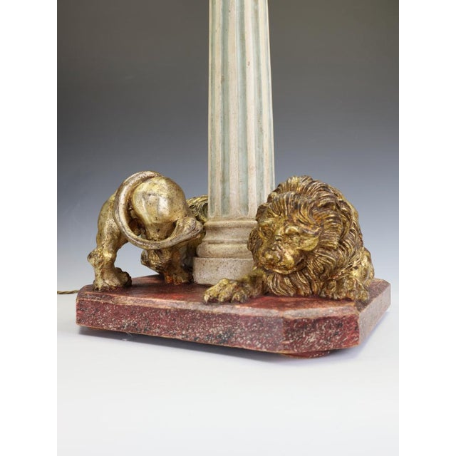 Neoclassical Grand Tour Lion and Fluted Column Table Lamp in Gilt Wood, 1880 For Sale - Image 6 of 18