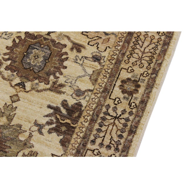 Boho Chic Ziegler Beige/Brown Wool Runner Rug- 2'6'' X 10'1'' For Sale In New York - Image 6 of 10