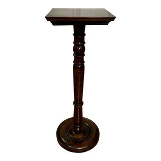 Vintage English Traditional Solid Oak Wood Turned Column Pedestal/Plant Stand For Sale