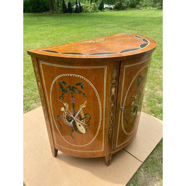 French Mid 20th Century Louis XV French Style Demilune Cabinet For Sale - Image 3 of 12