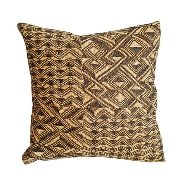 Kuba Grass Textile Pillow For Sale - Image 4 of 4