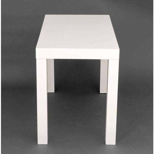 Modern White Lacquered Parson's Desk For Sale In New York - Image 6 of 7