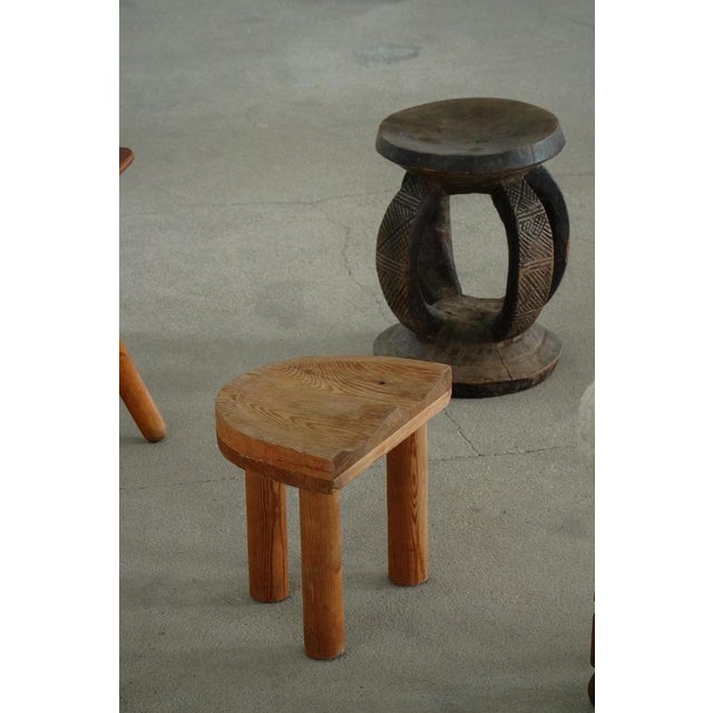 Mid-Century Swedish Folk Art Sculptural Pine Stool, 1950s For Sale - Image 16 of 17