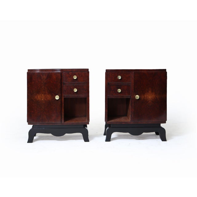 French Art Deco Bedside Cabinets in Figured Walnut, 1930s, Set of 2 For Sale - Image 16 of 16