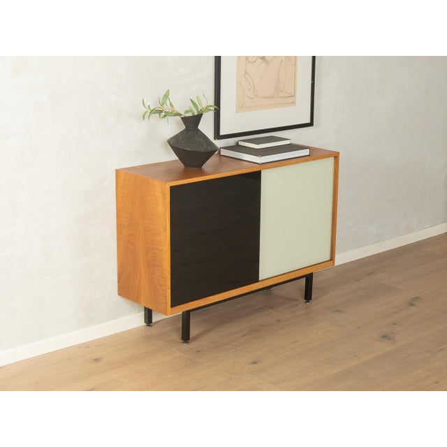 Mid-Century Modern Vintage Chest of Drawers, 1950s For Sale - Image 3 of 9