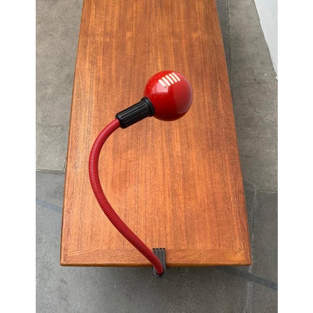 1970s Vintage Italian Space Age Hebi Table Lamp by Isao Hosoe for Valenti Luce For Sale - Image 5 of 18