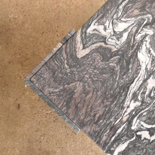 Cipollino Marble Coffee Table For Sale - Image 3 of 16