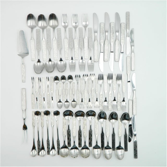 Austrian Cutlery by Peter Hagenauer in Nicro Finish, 1970s, Set of 68 For Sale - Image 9 of 11