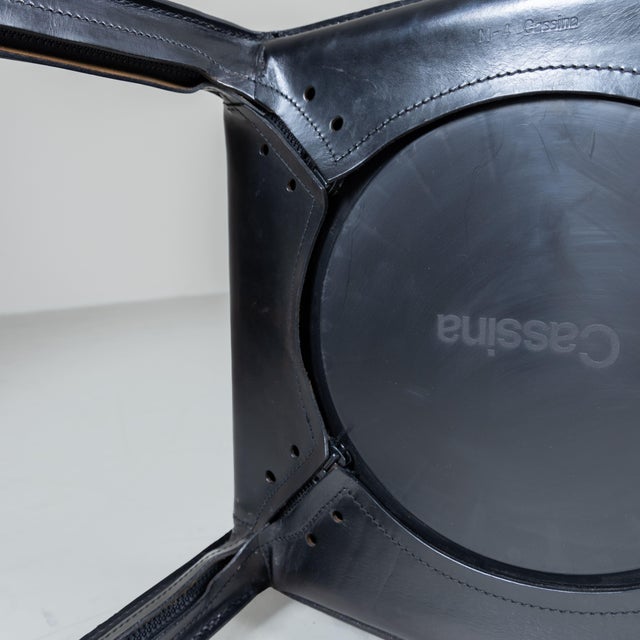 Mid-Century Modern B 412 D11 CAB Chairs by Mario Bellini for Cassina, 1977, Set of 10 For Sale - Image 3 of 18