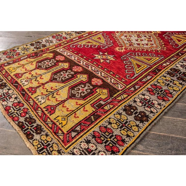 Doris Leslie Blau Vintage Striped Light Beige Hand-Knotted Wool Rug For Sale In New York - Image 6 of 7