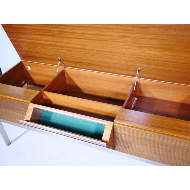 Mid-Century Modern Audio Lowboard Sideboard in Wood and Metal, 1960s For Sale - Image 13 of 14