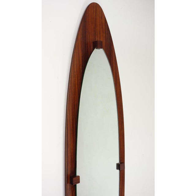 Brown Mid-Century Modern Italian Design Teak Wood Wall Mirror, 1950 For Sale - Image 8 of 9