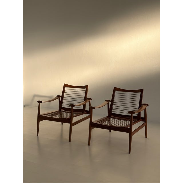 Model 133 Chairs by Finn Juhl for France & Son, 1950s, Set of 2 For Sale - Image 15 of 18