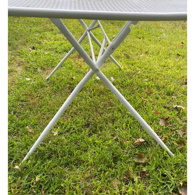 1960s Rid-Jid Iron Folding Patio Dining Set Table & 6 Chairs, Attributed to Salterini For Sale In New York - Image 6 of 10