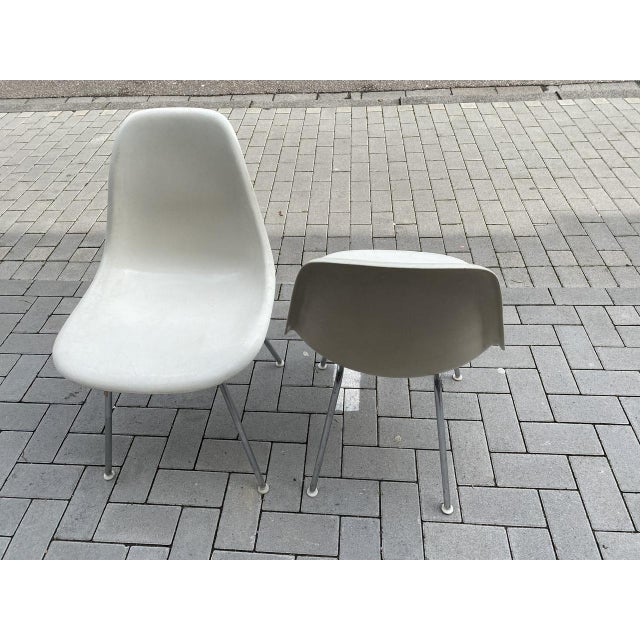 Metal Set of Vintage Chairs by Charles & Ray Eames for Herman Miller, 1960s For Sale - Image 7 of 18